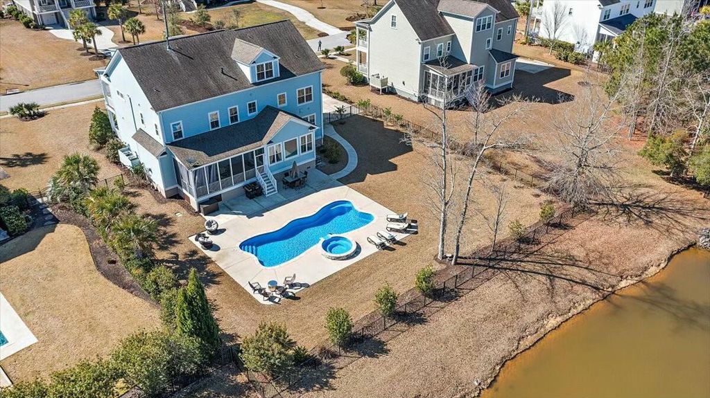 Photo of 3003 Yachtsman Drive, Mount Pleasant, SC 29466 (MLS # 25029233)