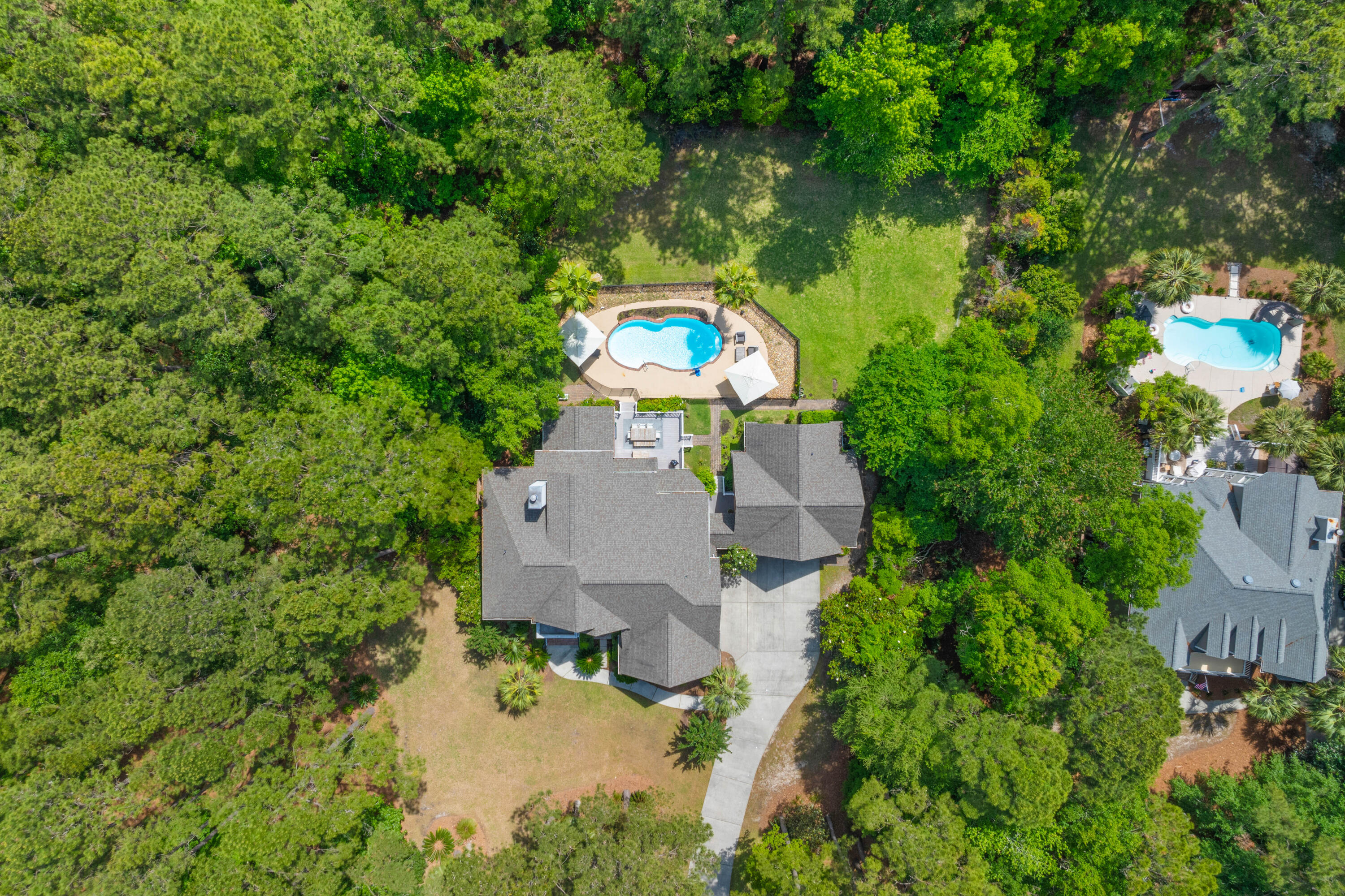 2221 Black Oak Court