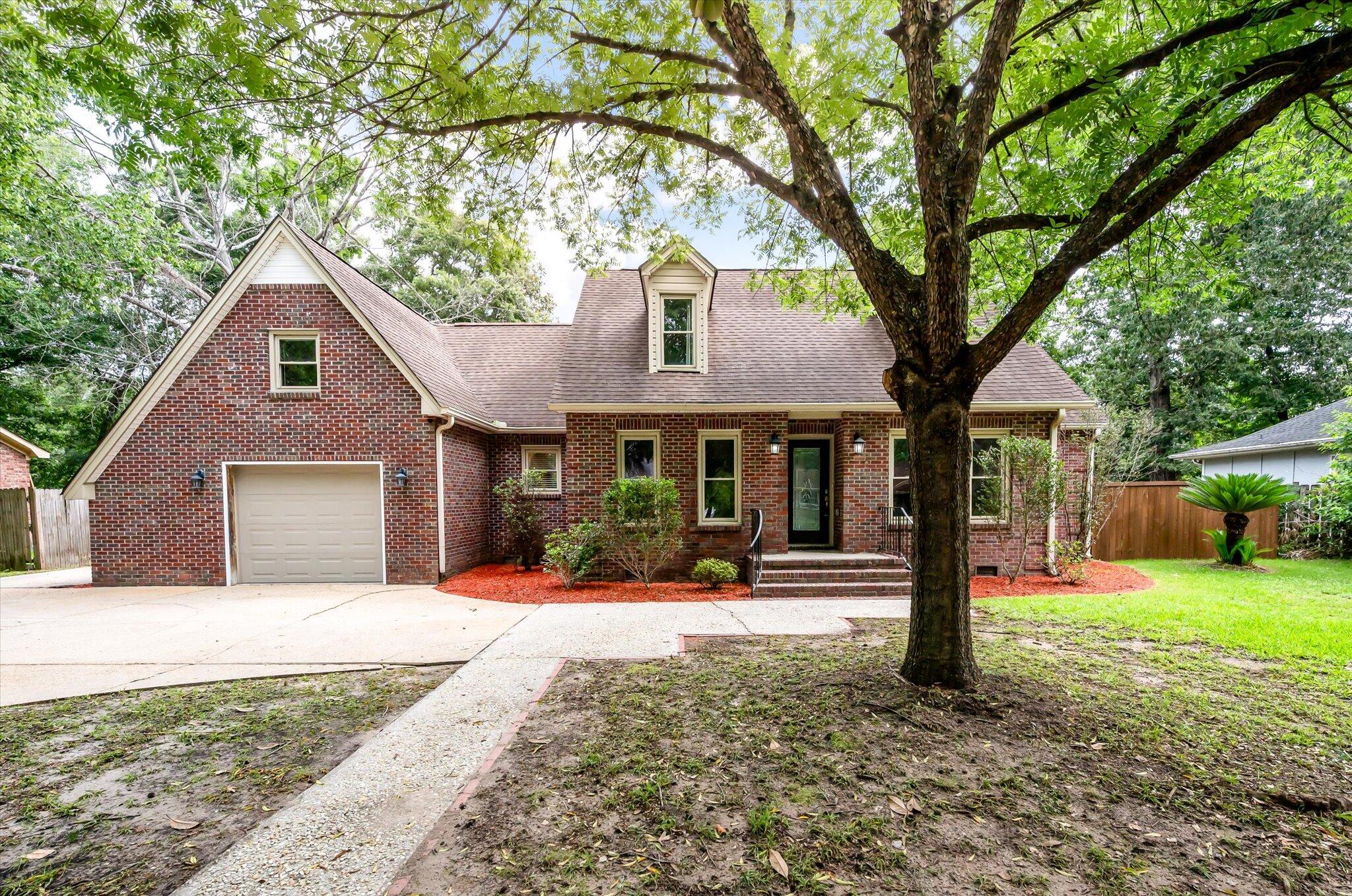 129 Dunbury Drive
