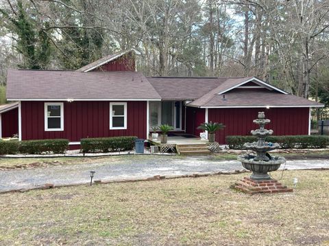 7 Dogwood Lane Walterboro SC 29488