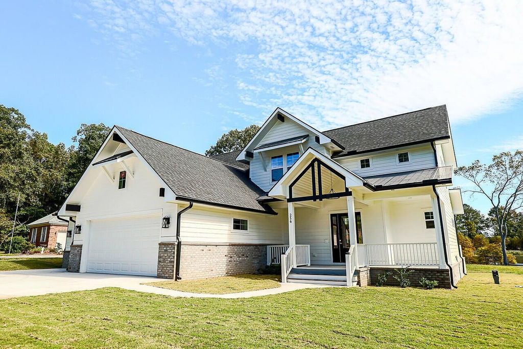 Photo of 256 Plantation Drive, Manning, SC 29102 (MLS # 26000824)