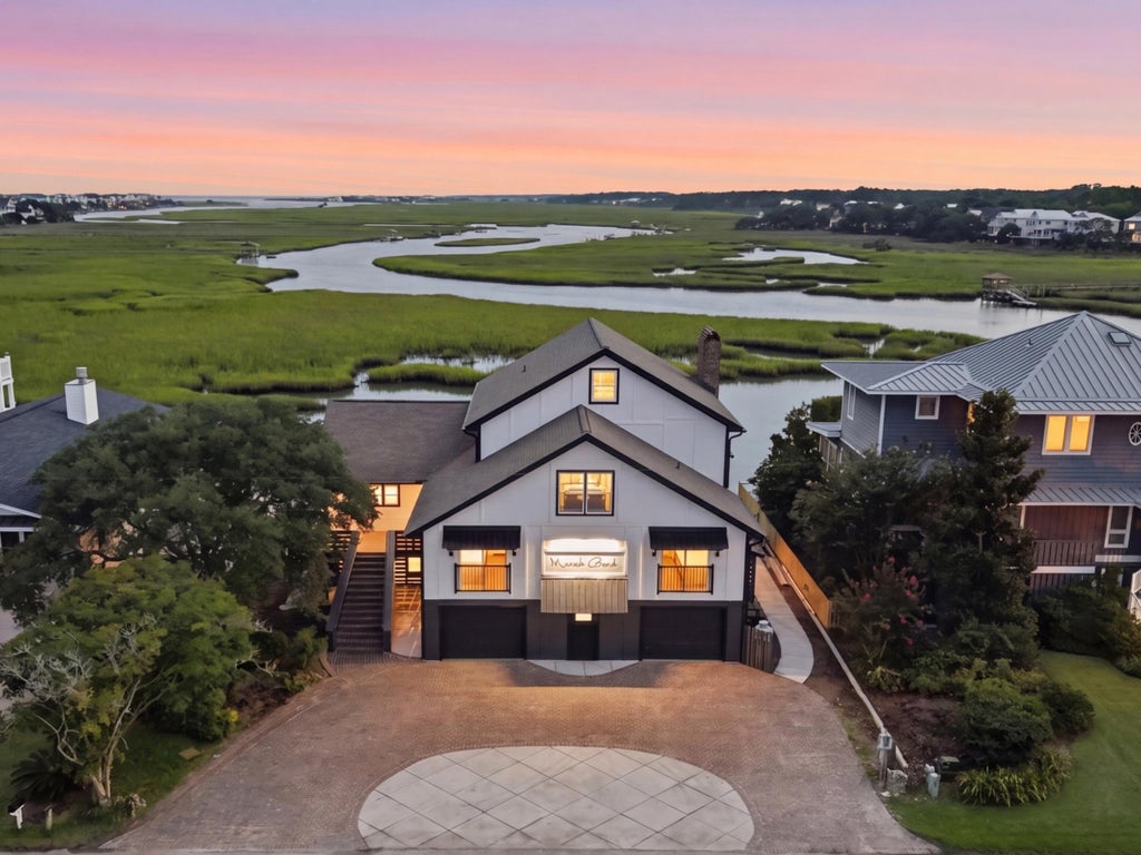 Photo of 75 Marsh Hen Drive, Pawleys Island, SC 29585 (MLS # 26026628)