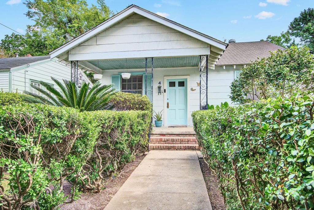 Photo of 4 Piedmont Avenue, Charleston, SC 29403 (MLS # 25025860)