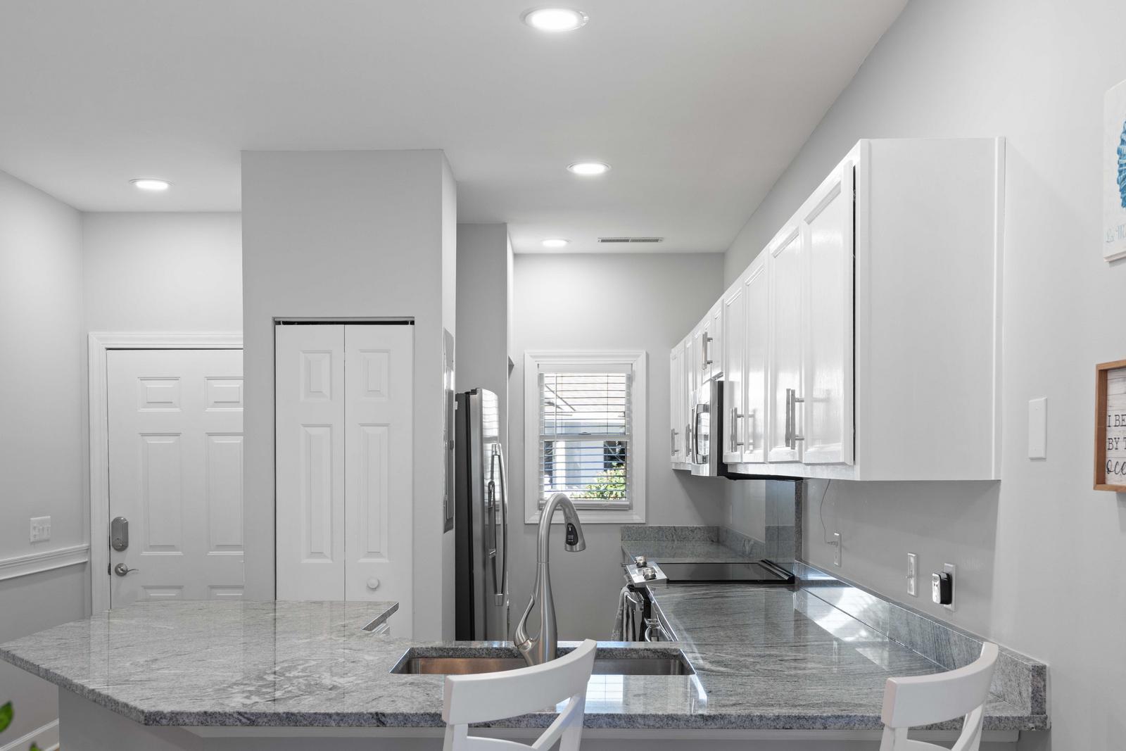 10 Links Clubhouse Court