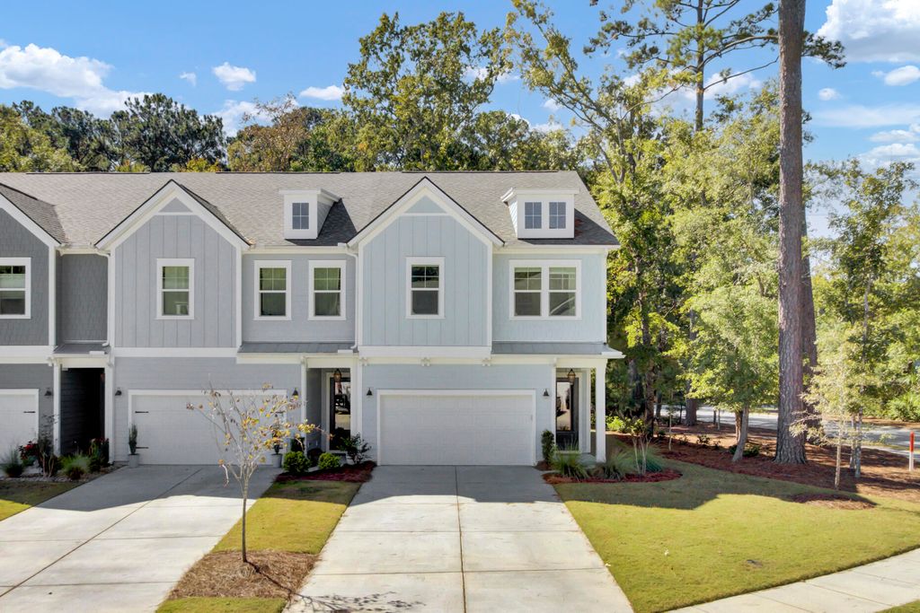 Photo of 2625 Balena Drive, Mount Pleasant, SC 29466 (MLS # 25028699)