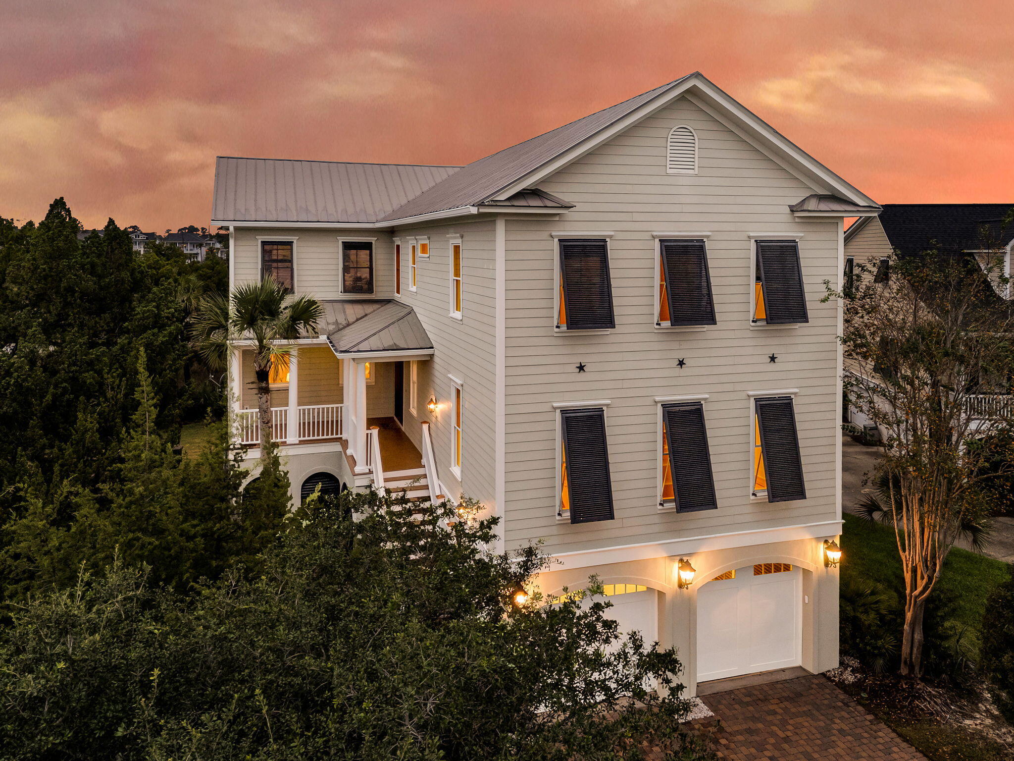 2753 Oak Manor Drive