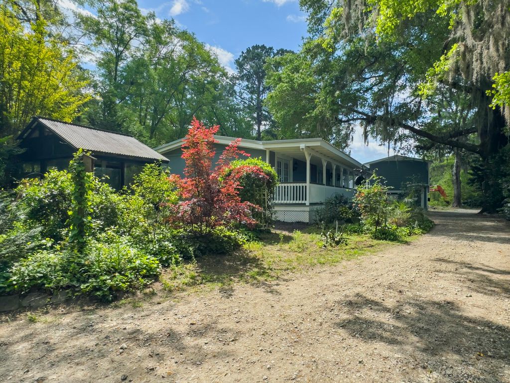 Photo of 4869 Slans Island Road, Hollywood, SC 29449 (MLS # 26000127)