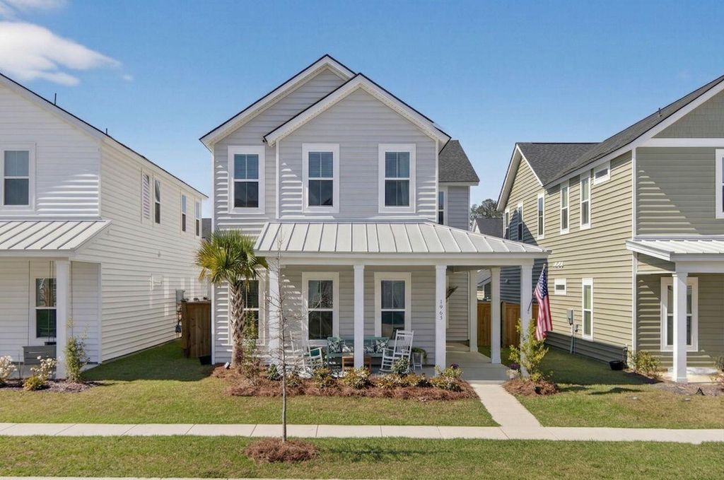 Photo of 1963 Longhorn Lane, Summerville, SC 29485 (MLS # 26008159)