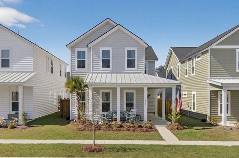 Photo of 1963 Longhorn Lane, Summerville, SC 29485 (MLS # 26008159)