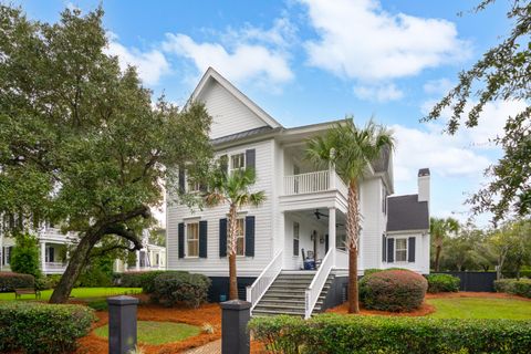 Photo of 2393 Daniel Island Drive, Charleston, SC 29492 (MLS # 25027641)