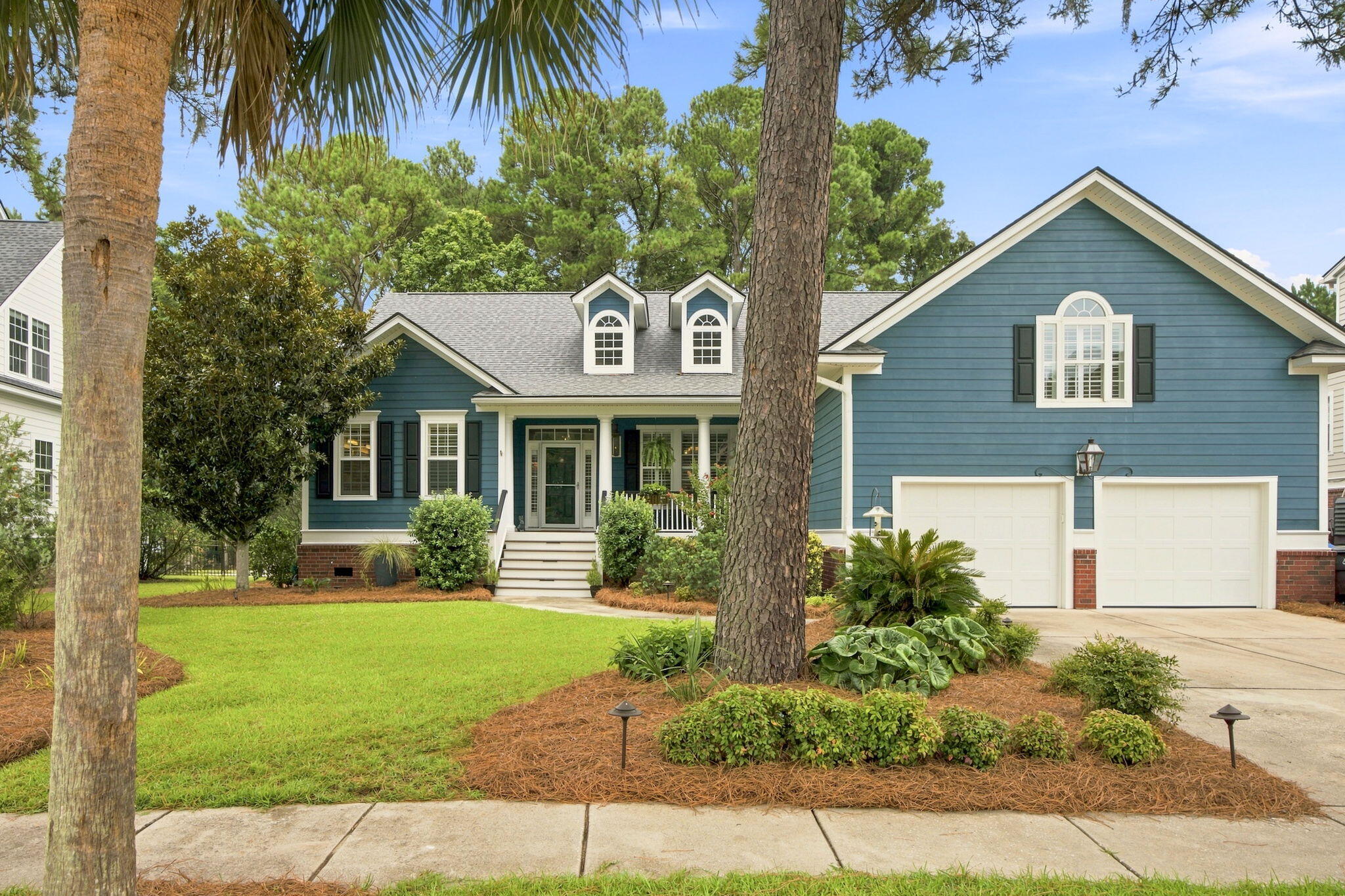 3505 Flowering Oak Way