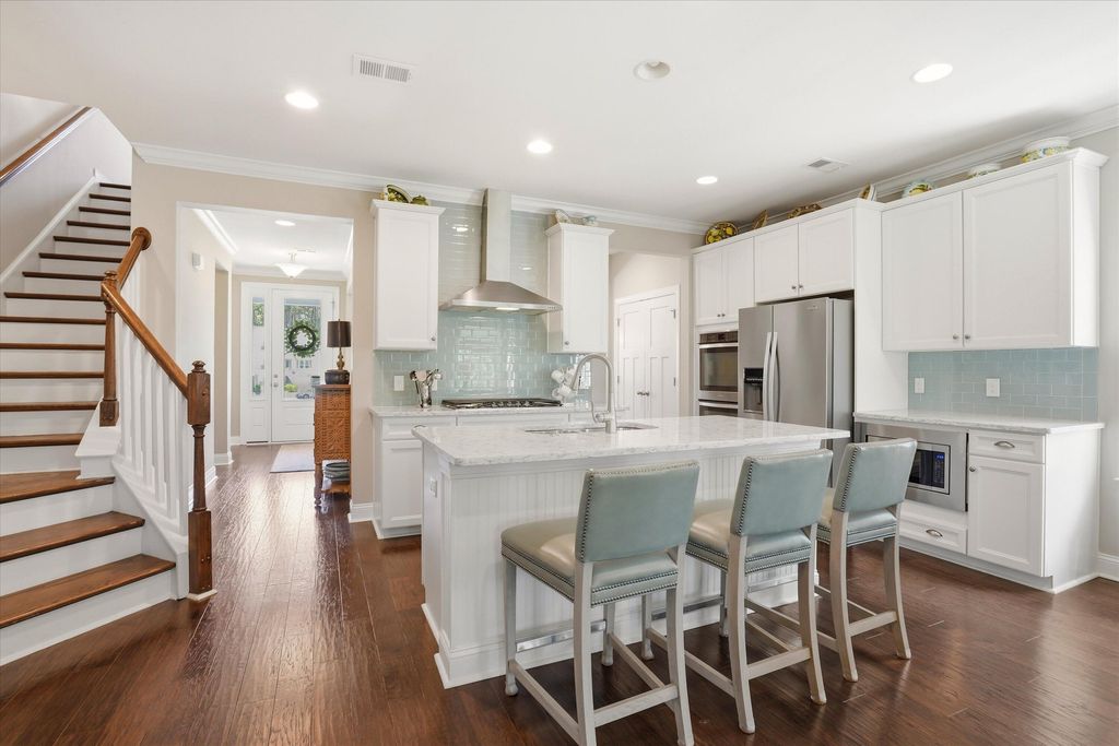Photo of 106 Antilles Circle, Charleston, SC 29492 (MLS # 26014955)