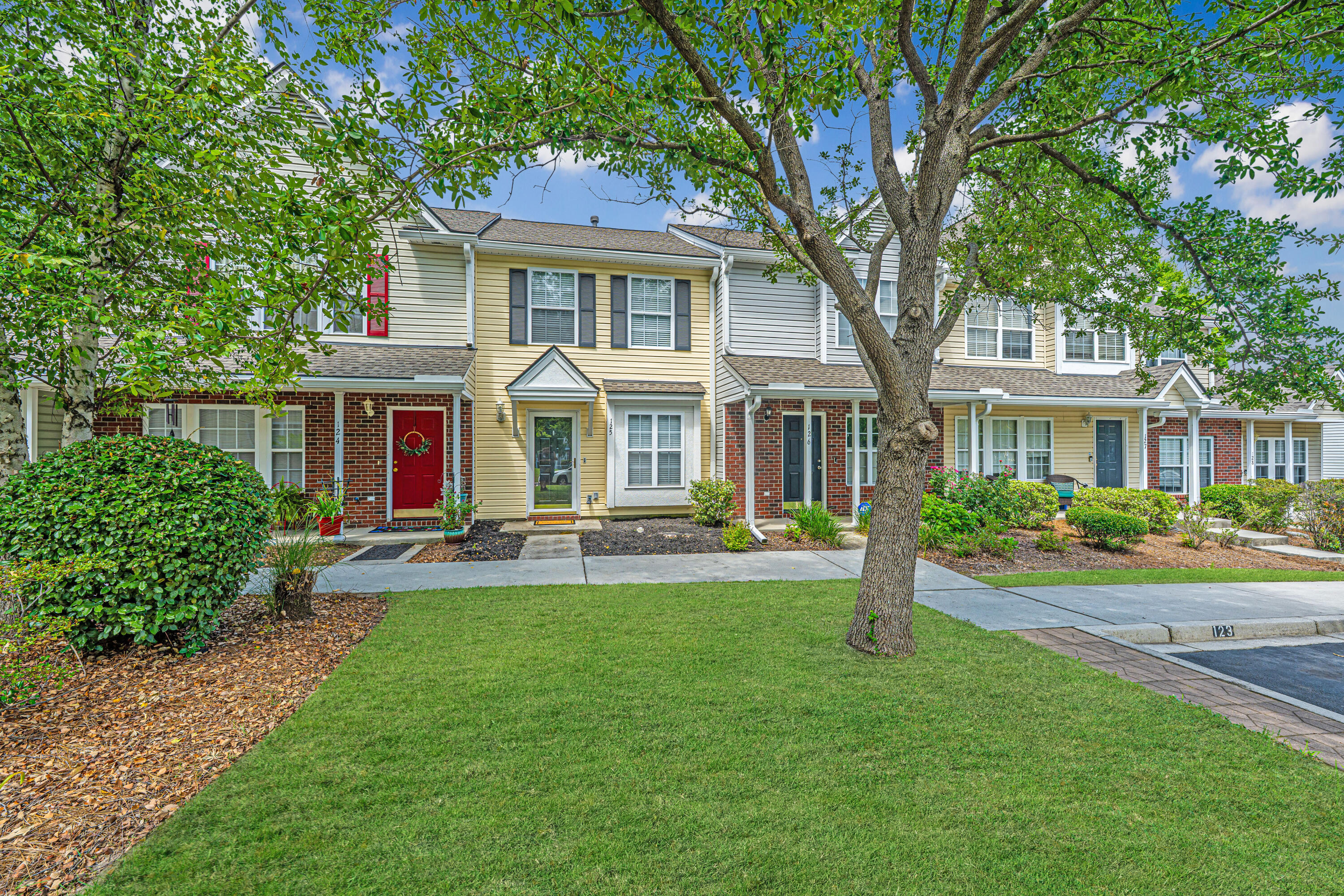 125 Macy Circle