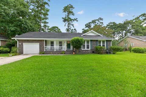Photo of 206 Chessington Circle, Summerville, SC 29485 (MLS # 26020960)