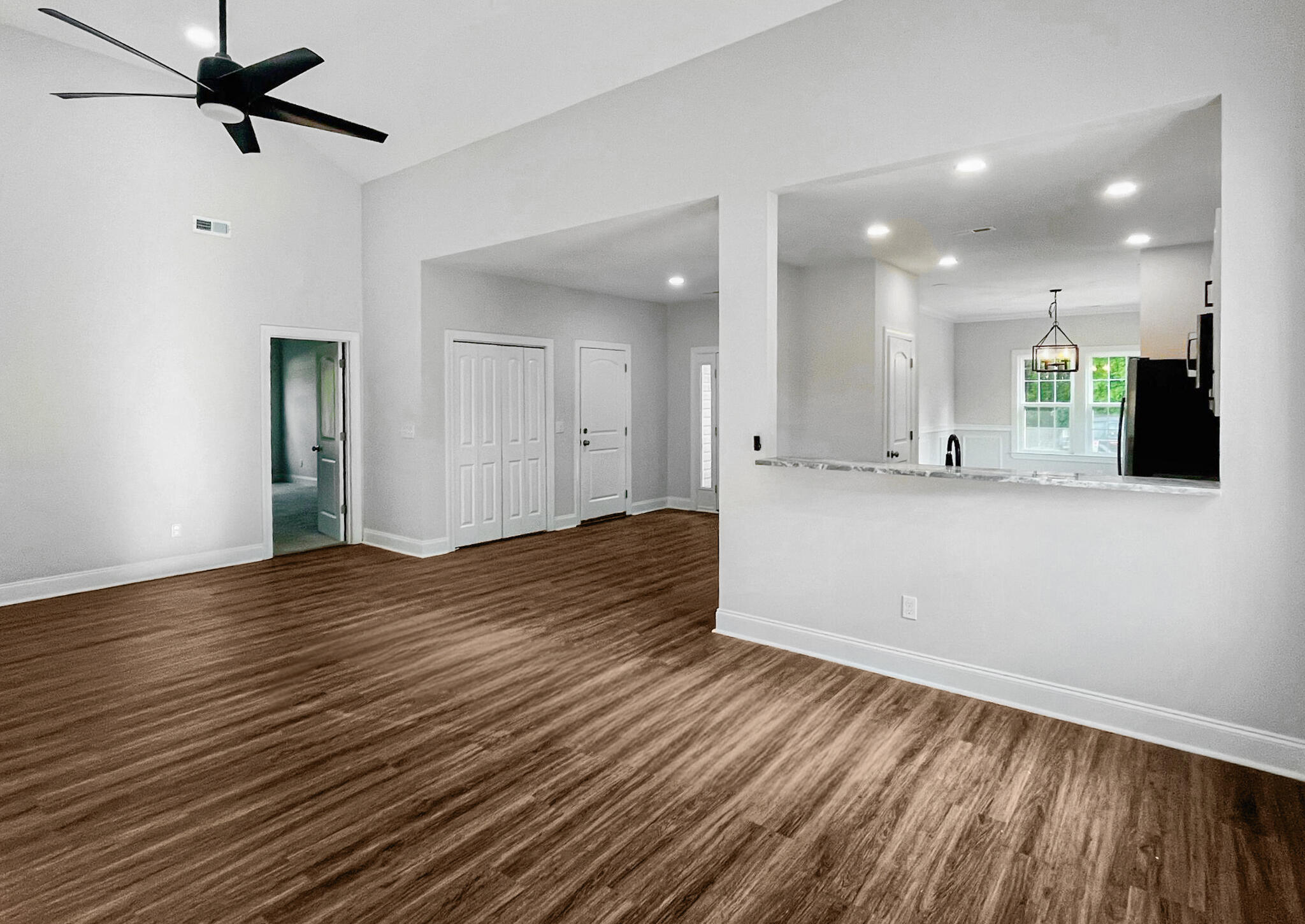 222 New Iris Lane