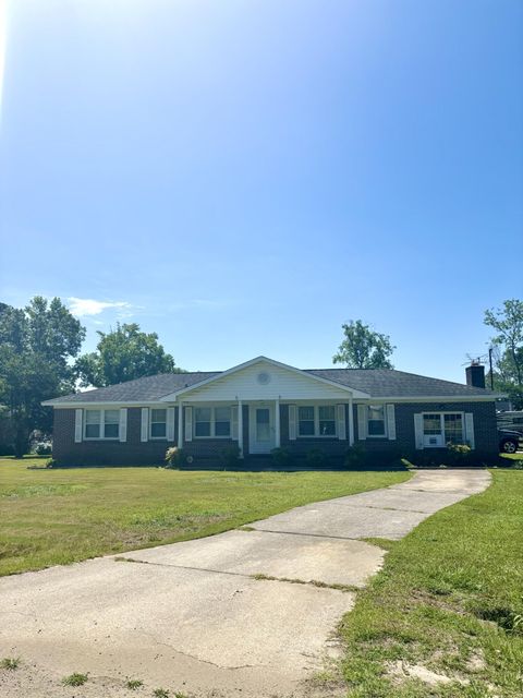 Single Family Residence in Goose Creek SC 217 Ellen Street.jpg