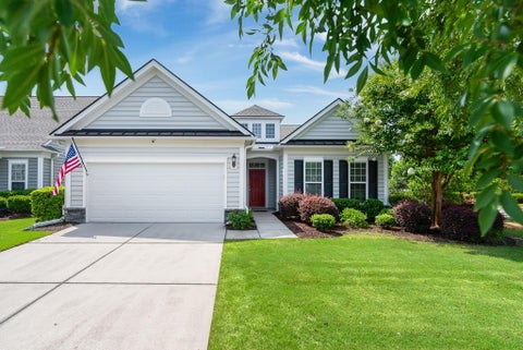 Photo of 469 Eastern Isle Avenue, Summerville, SC 29486 (MLS # 26018666)
