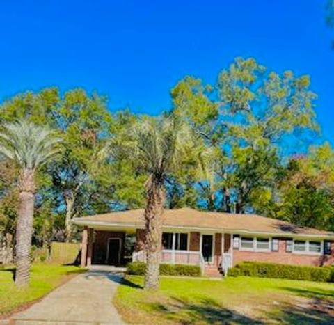 A home in Goose Creek