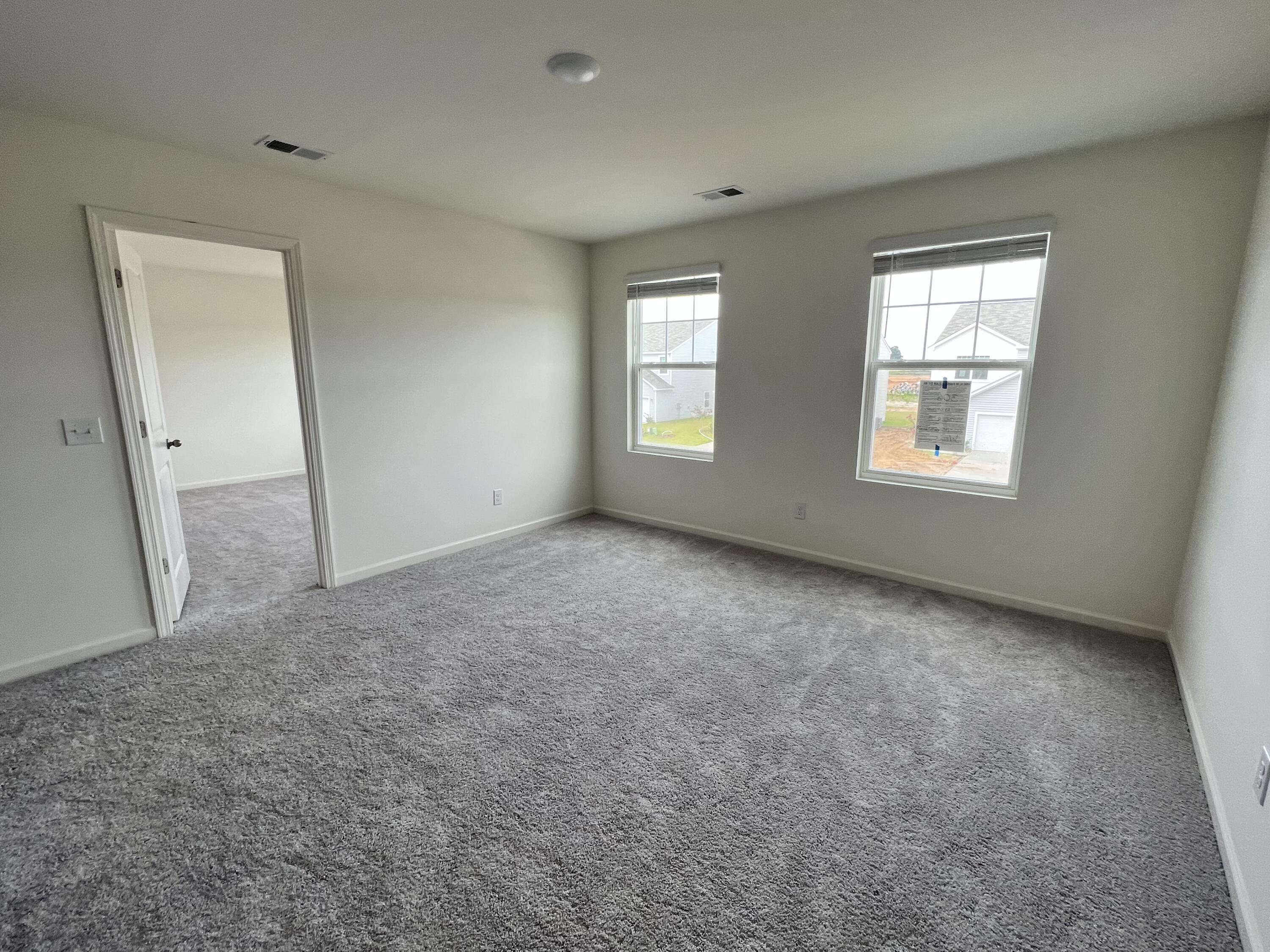 1207 Carriage Wood Circle