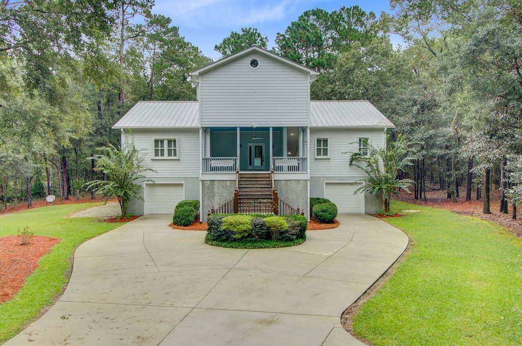 Photo of 10088 Hercules Road, McClellanville, SC 29458 (MLS # 25027900)