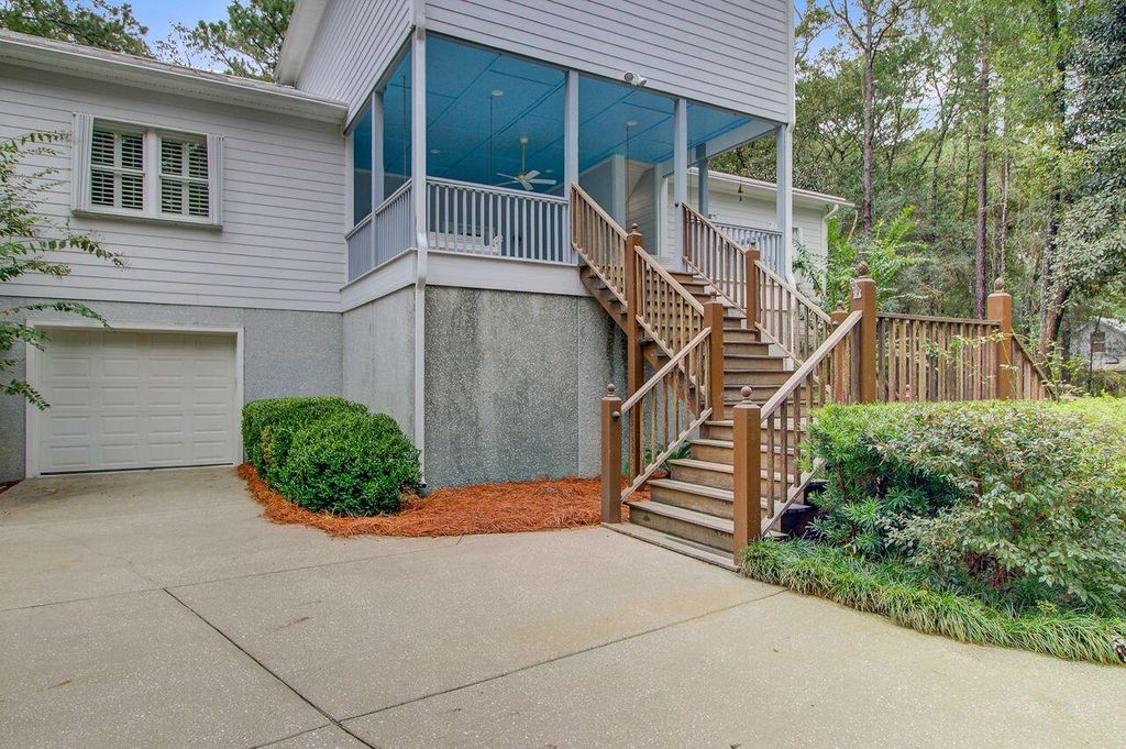 Photo of 10088 Hercules Road, McClellanville, SC 29458 (MLS # 25027900)