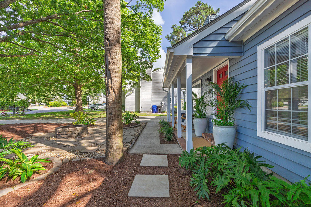 1408 School House Road