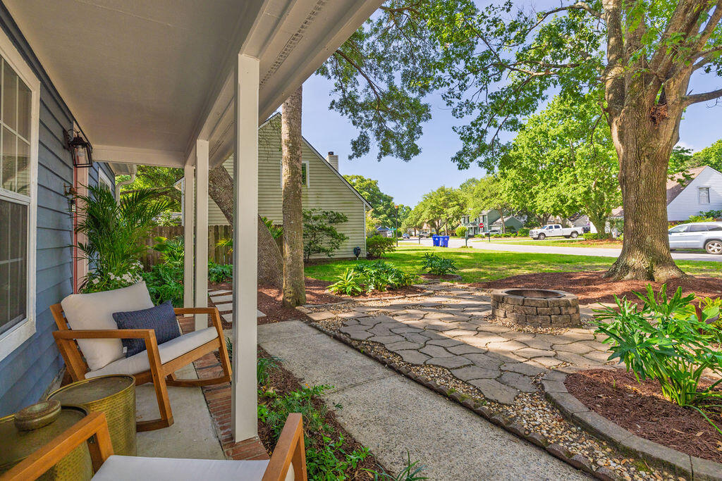 1408 School House Road
