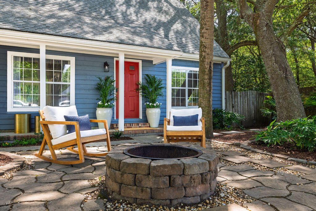 Photo of 1408 School House Road, Mount Pleasant, SC 29464 (MLS # 26015248)