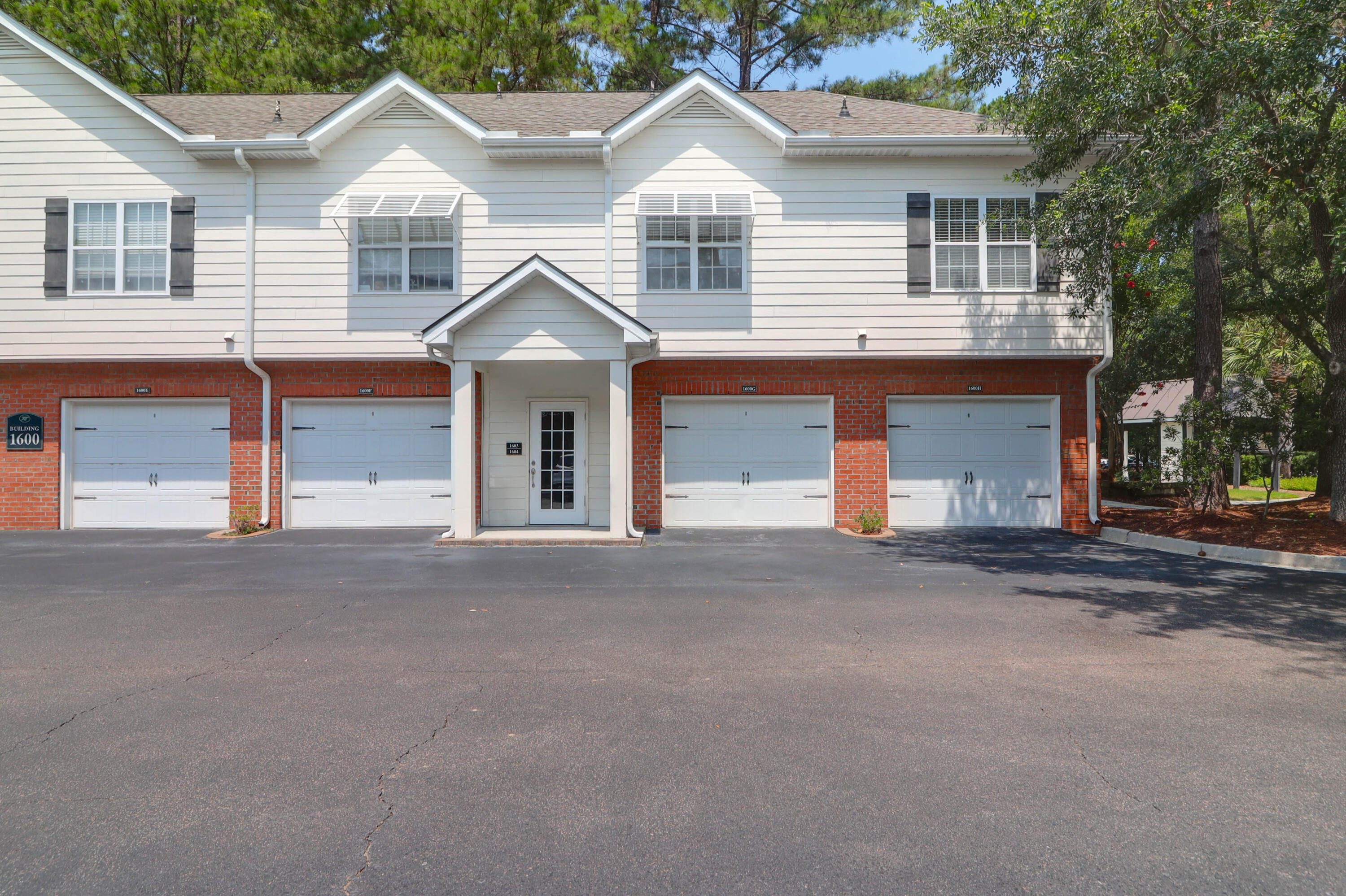 1604 Basildon Road