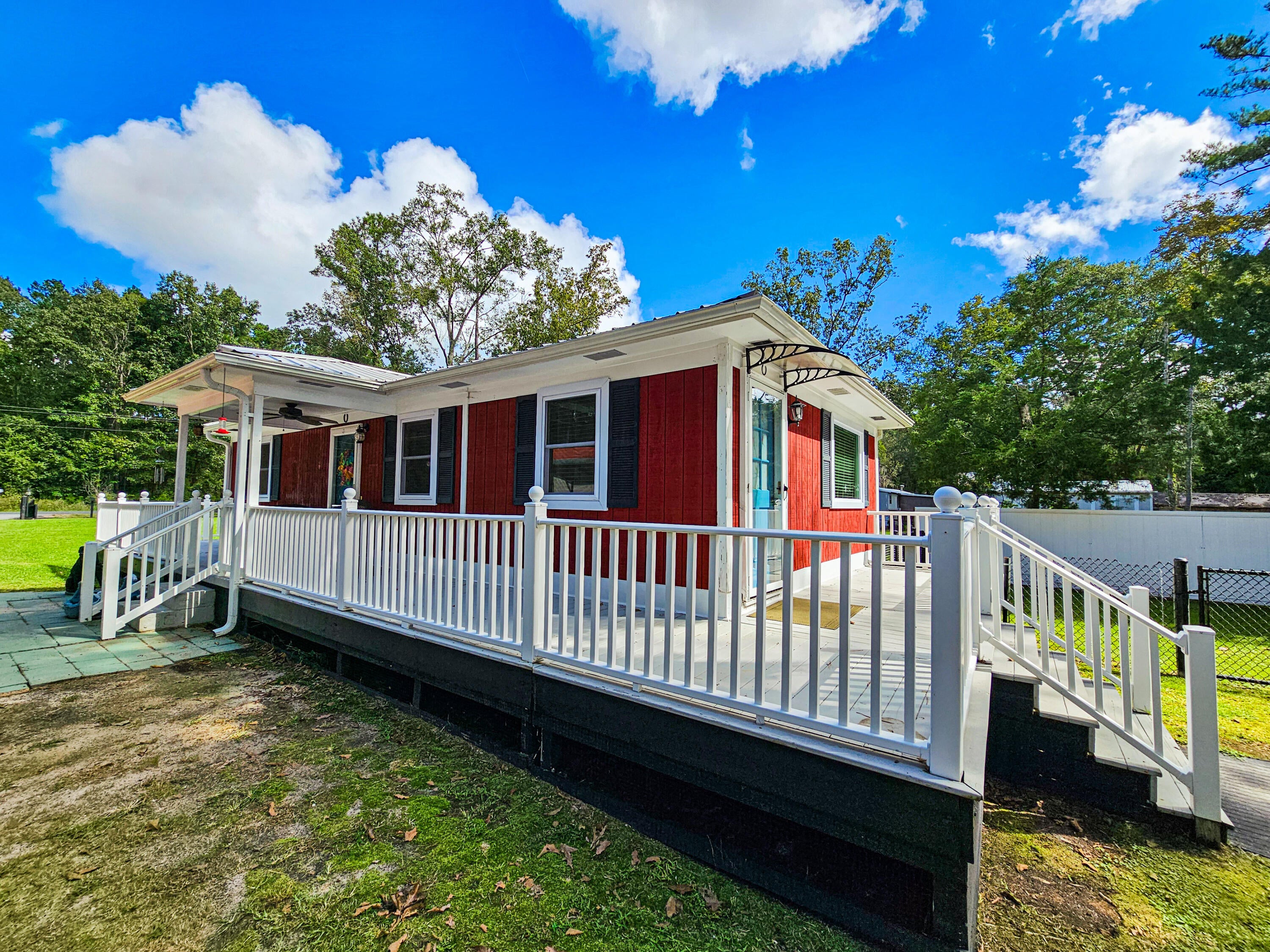 4093 Prices Bridge Lane