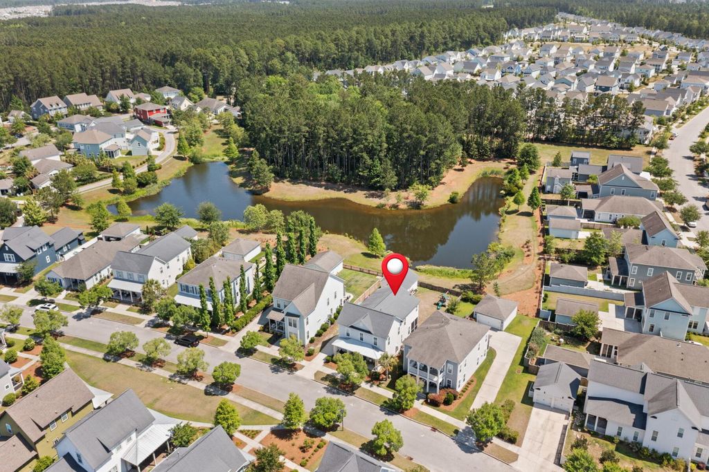 Photo of 214 Oakbend Street, Summerville, SC 29486 (MLS # 26015156)
