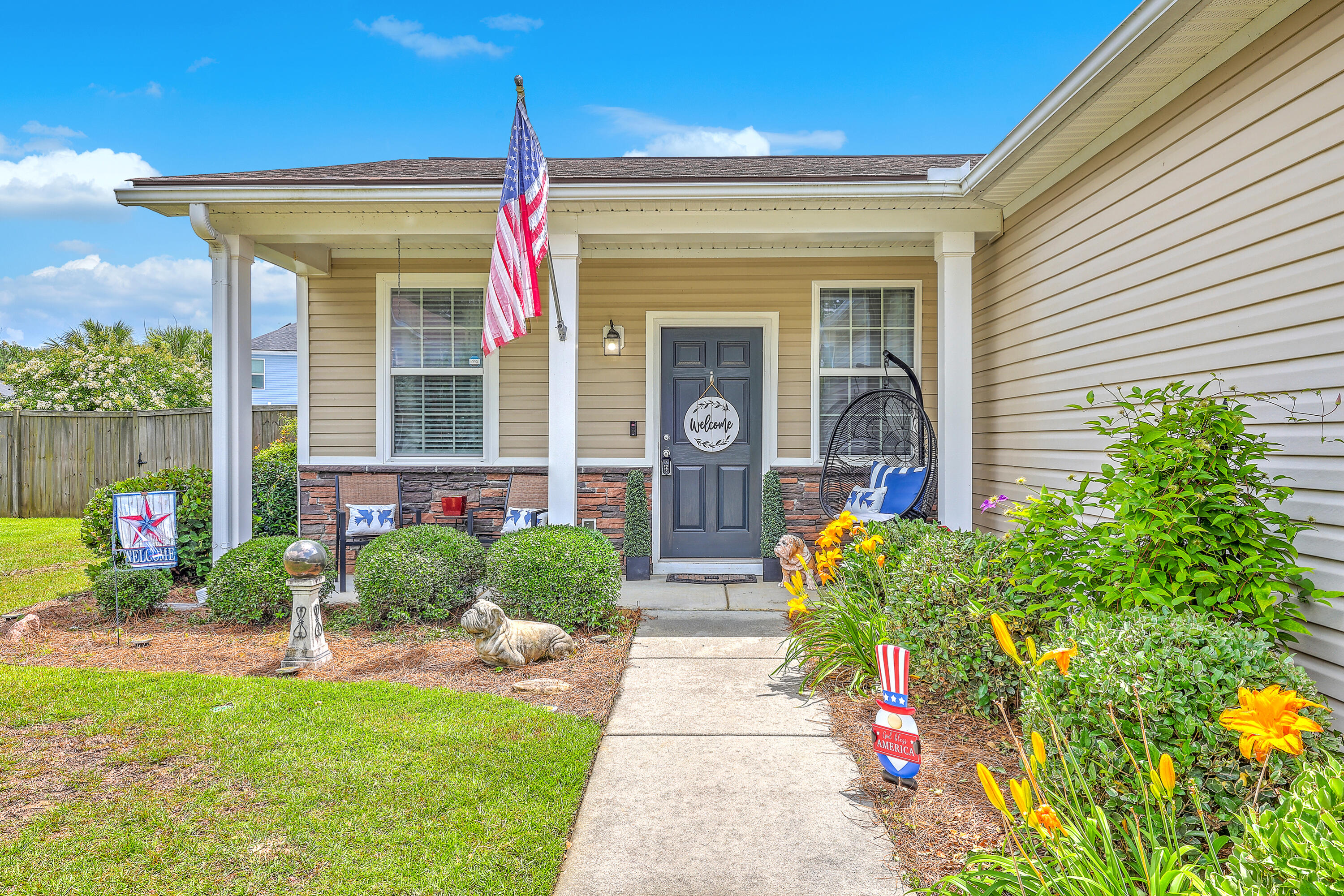 605 Grassy Hill Road