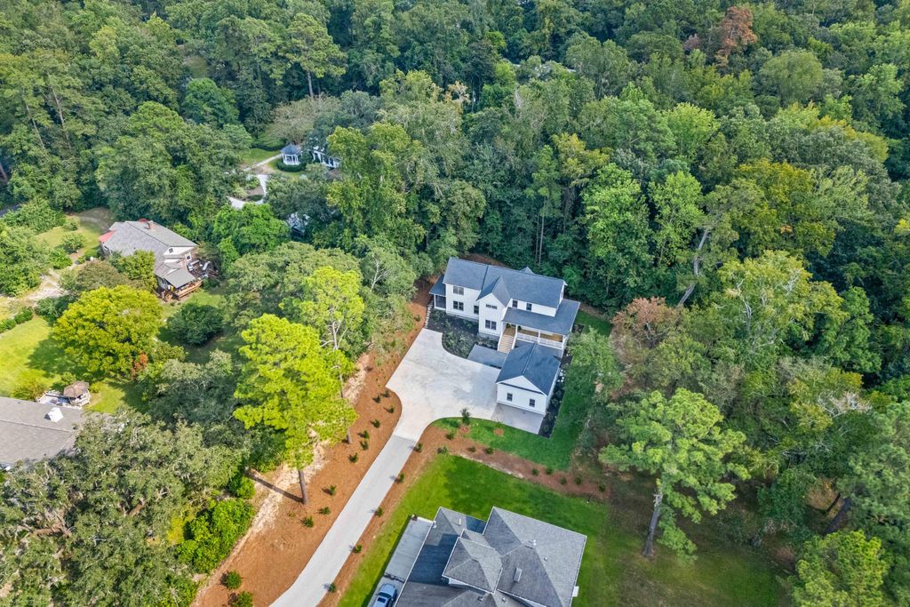 Photo of 215 Marion Avenue, Summerville, SC 29483 (MLS # 25026137)