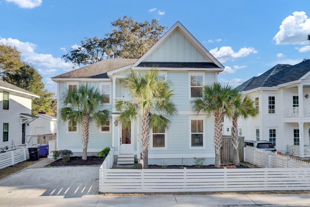 Photo of 515 Bank Street, Mount Pleasant, SC 29464 (MLS # 25030731)