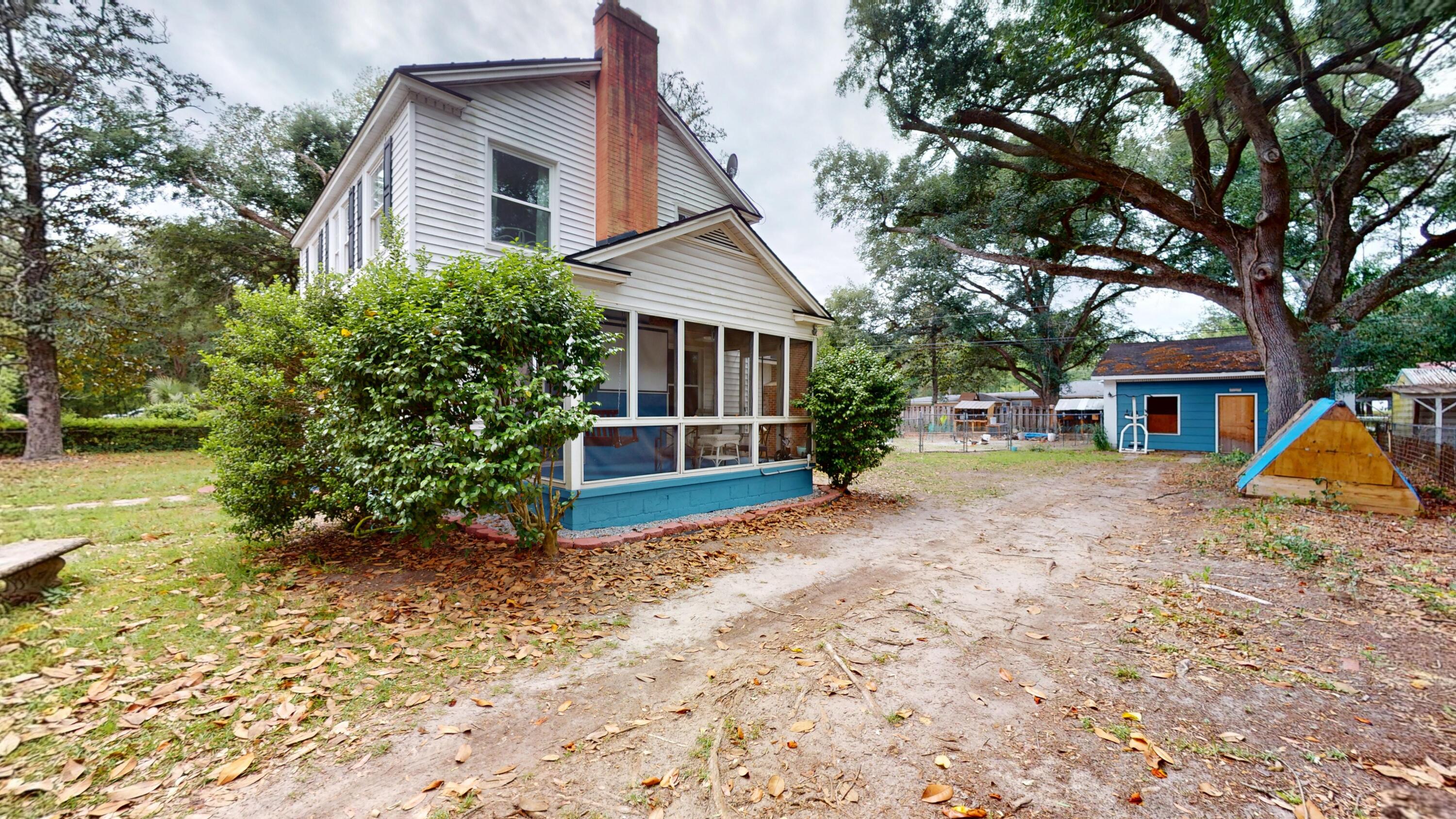 408 Thompson Street