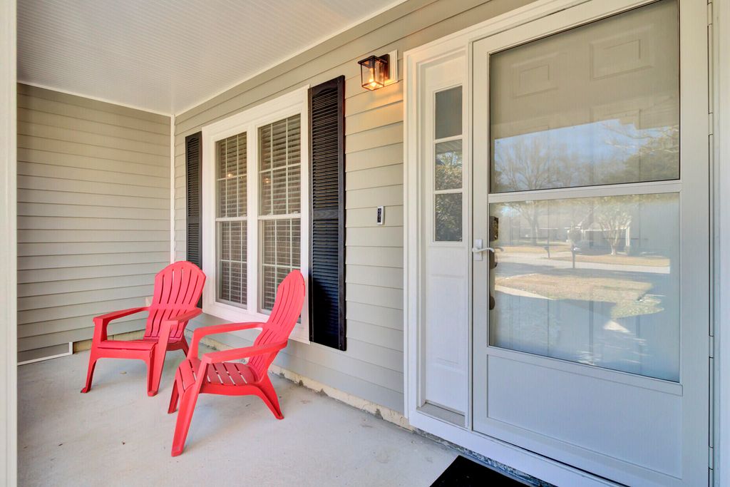 Photo of 1470 Hidden Bridge Drive, Mount Pleasant, SC 29464 (MLS # 26003628)