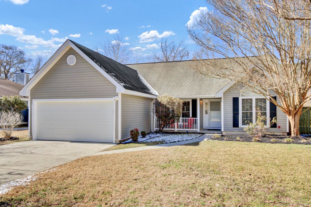 Photo of 1470 Hidden Bridge Drive, Mount Pleasant, SC 29464 (MLS # 26003628)