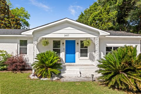 Photo of 1467 Westwood Drive, Charleston, SC 29412 (MLS # 26014825)