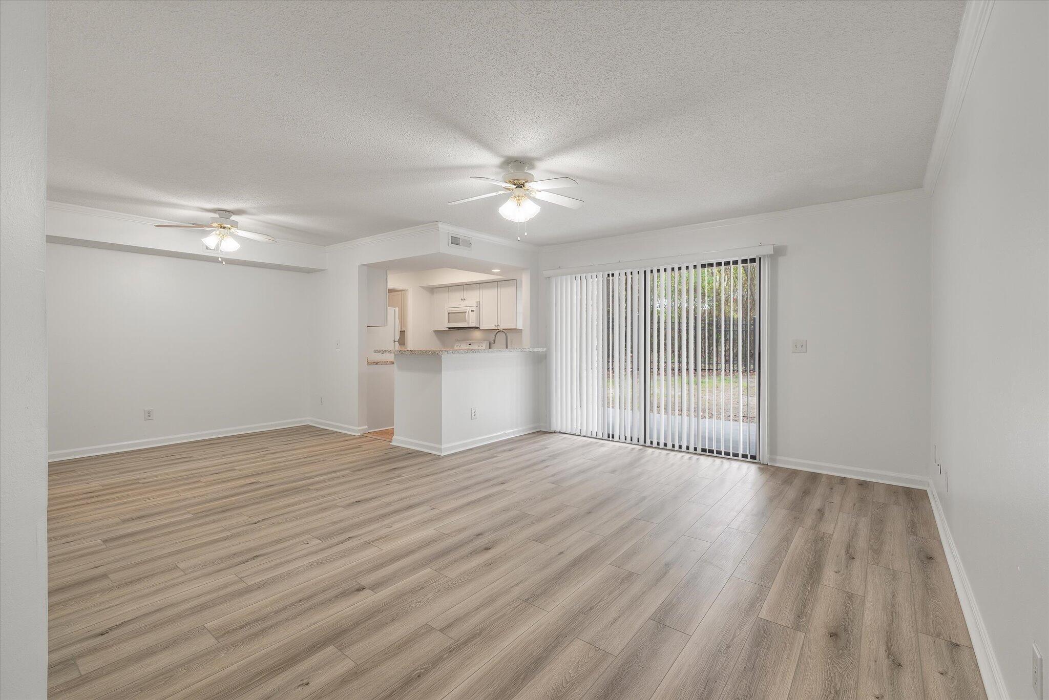 1860 Montclair Drive 1860-A