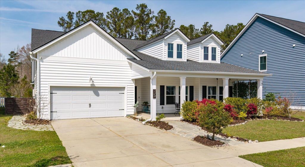 Photo of 226 Garden Lily Lane, Summerville, SC 29485 (MLS # 26007038)