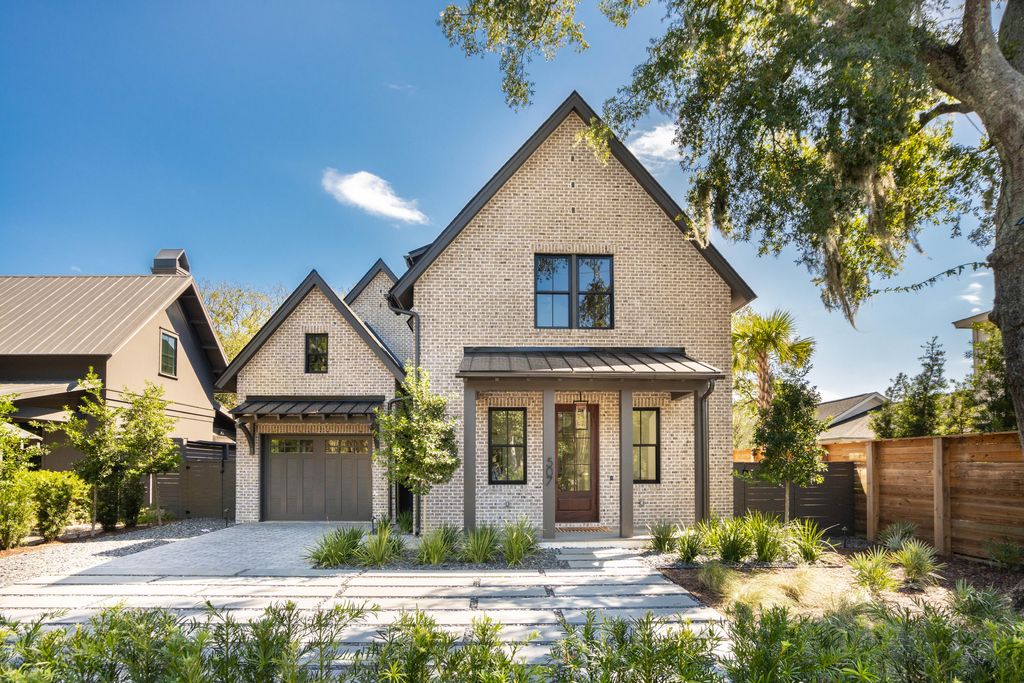 Photo of 507 Mccants Drive, Mount Pleasant, SC 29464 (MLS # 26014055)