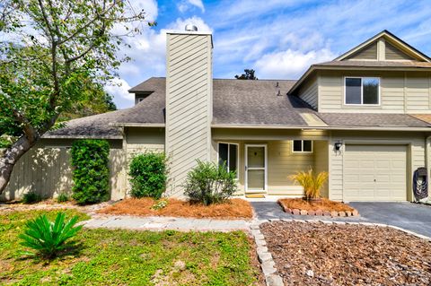 Photo of 9 Maplecrest Drive, Charleston, SC 29412 (MLS # 25027546)