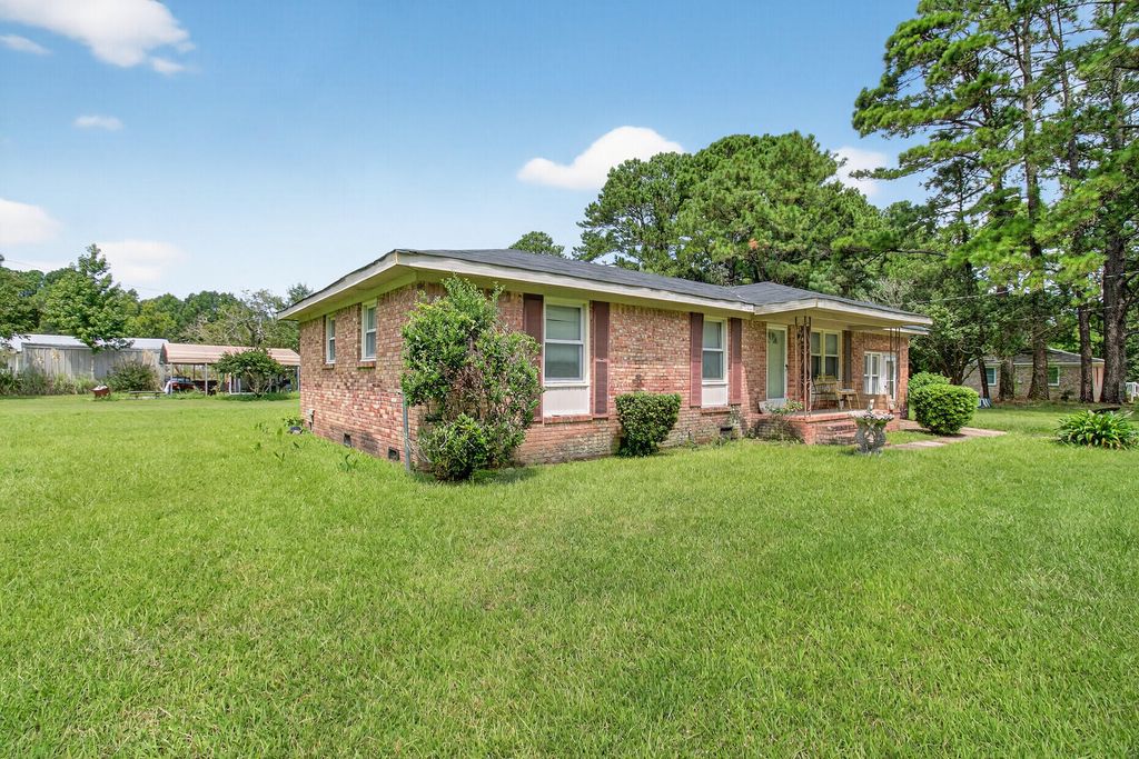 Photo of 3406 Old Pond Road, Johns Island, SC 29455 (MLS # 25023491)