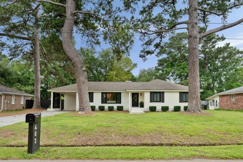 Photo of 403 Wedgewood Street, Charleston, SC 29407 (MLS # 25015749)
