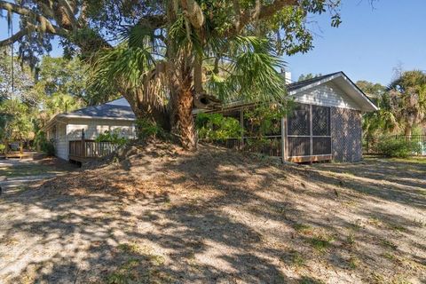 1408 Jungle Road Edisto Island SC 29438