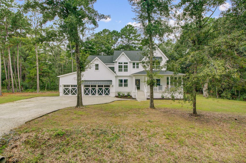 Photo of 6331 Pepper Grass Trail, Ravenel, SC 29470 (MLS # 25024753)