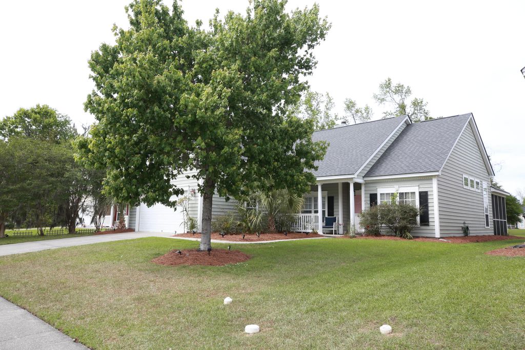 Photo of 1365 Ashley Garden Boulevard, Charleston, SC 29414 (MLS # 26012550)