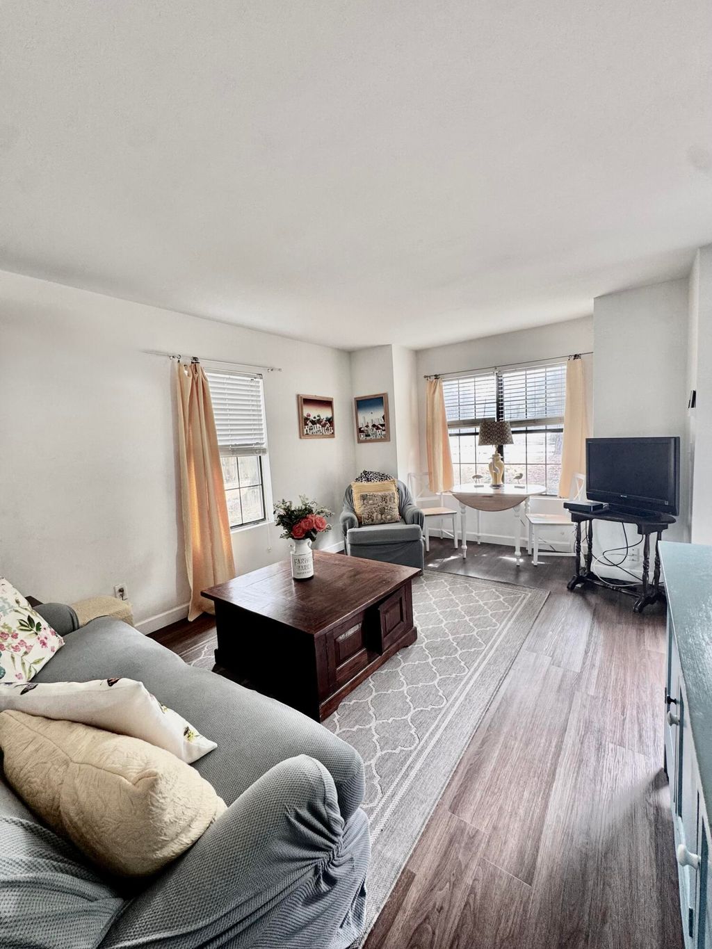 Photo of 890 Sea Gull Drive, Mount Pleasant, SC 29464 (MLS # 26000518)