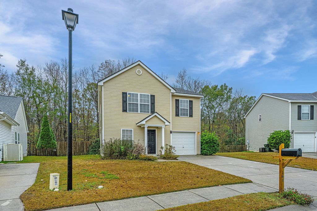 Photo of 147 Old Tree Road, Goose Creek, SC 29445 (MLS # 25032073)