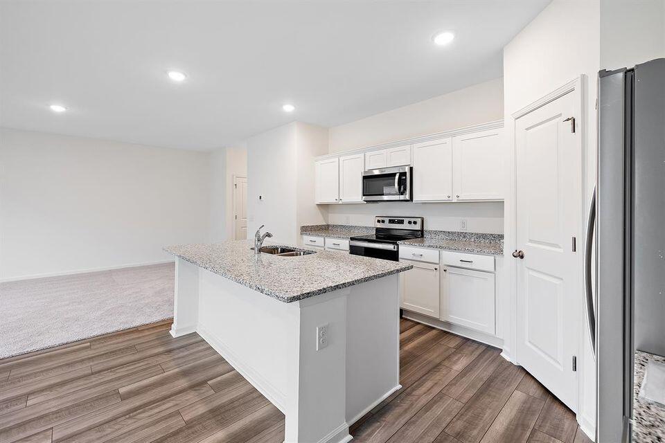 5005 Ferry Field Drive